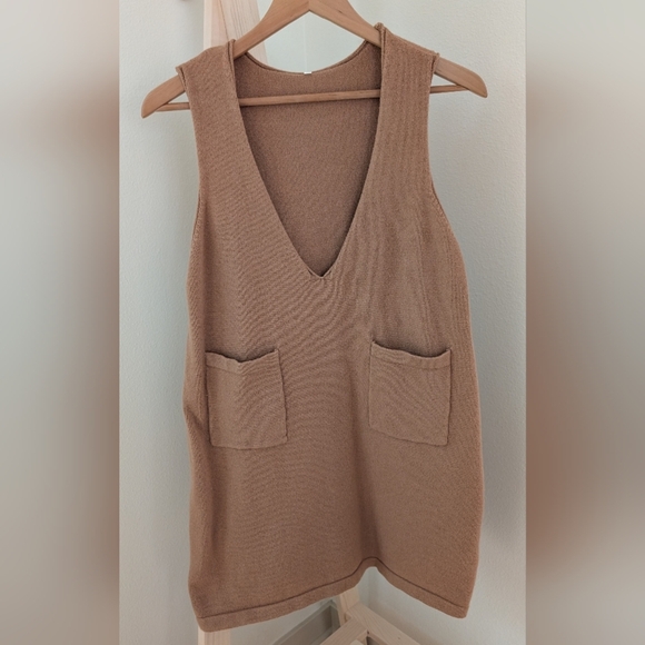 Women's Khaki Sleeveless Knit Mini Dress with Pockets, Sz M - Picture 3 of 8